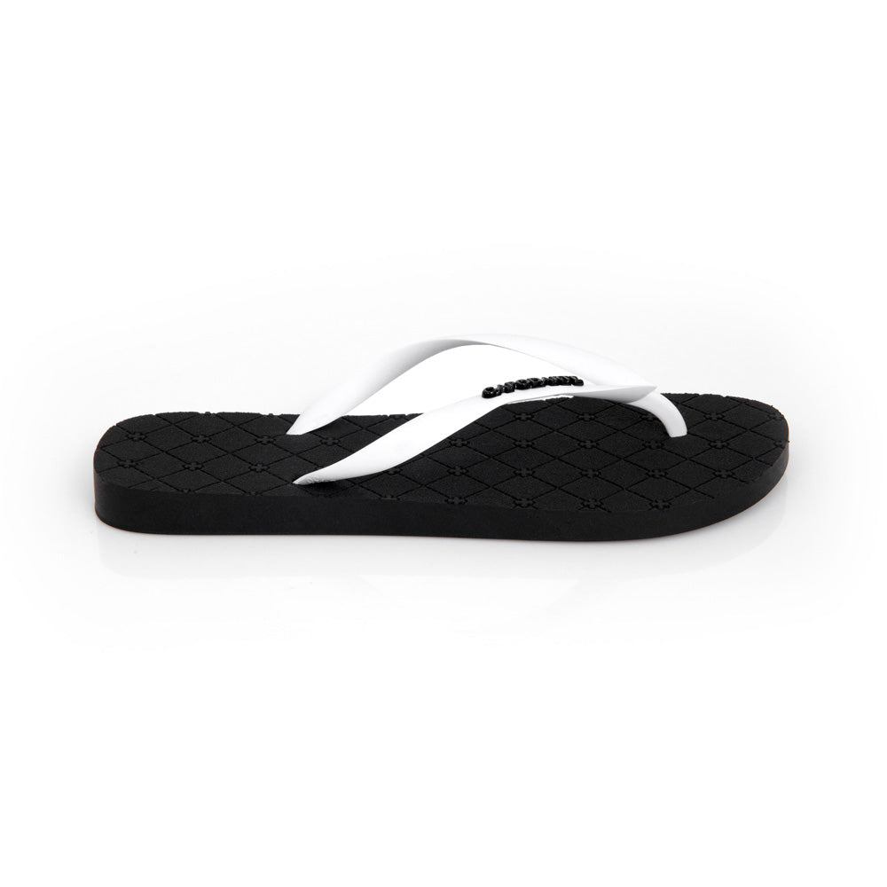 CHINELO DE DEDO MONOGRAMA BRANCO E PRETO