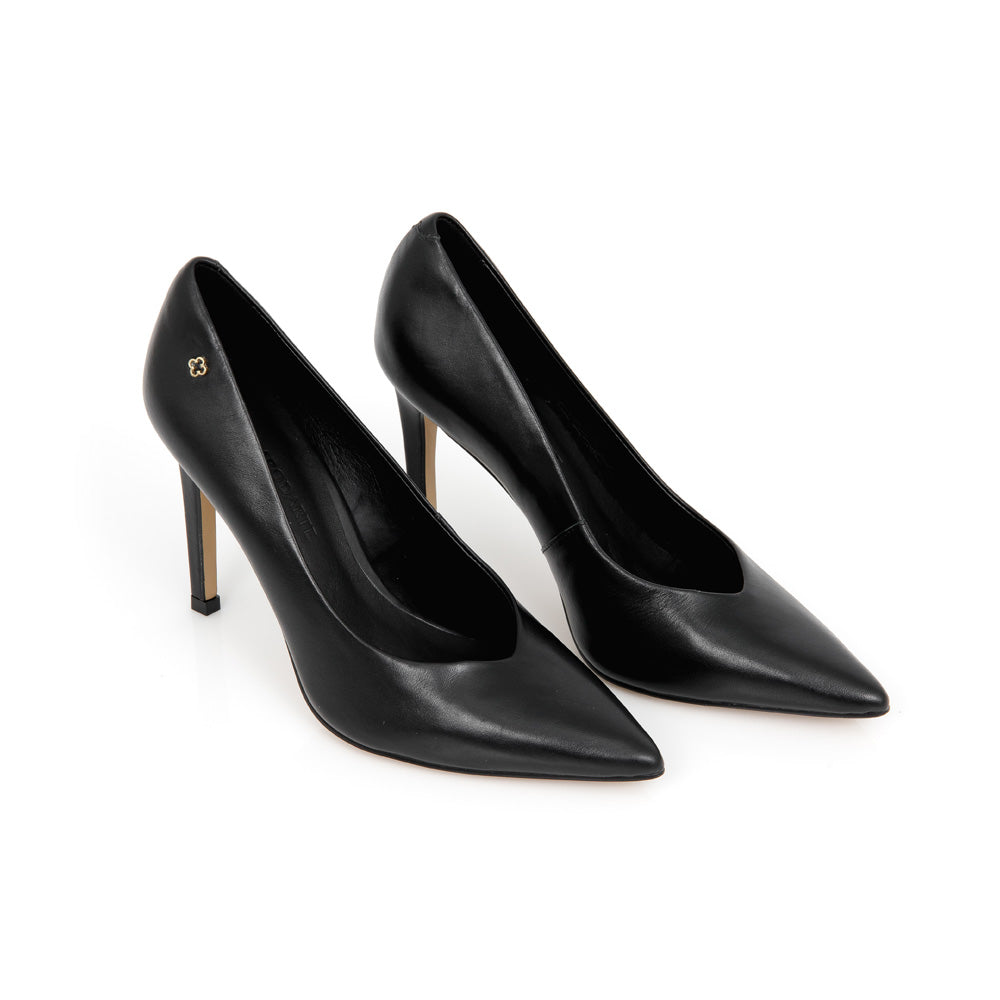 SCARPIN SALTO ALTO PRETO DE COURO