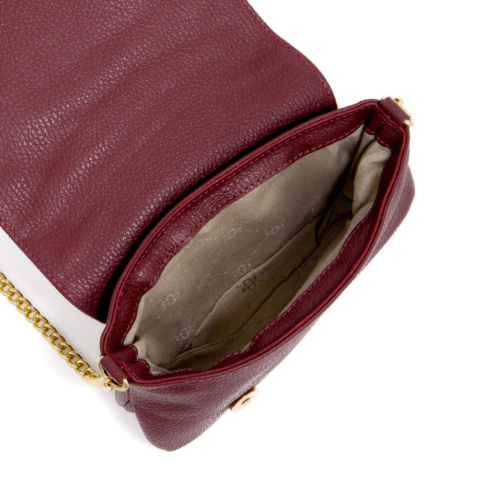 BOLSA PEQUENA DE COURO BORDÔ ALÇA CORRENTE