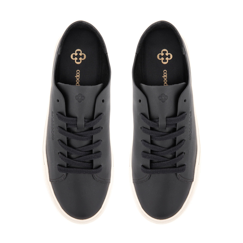 TÊNIS FEMININO PRETO DE COURO AMARRAÇÃO