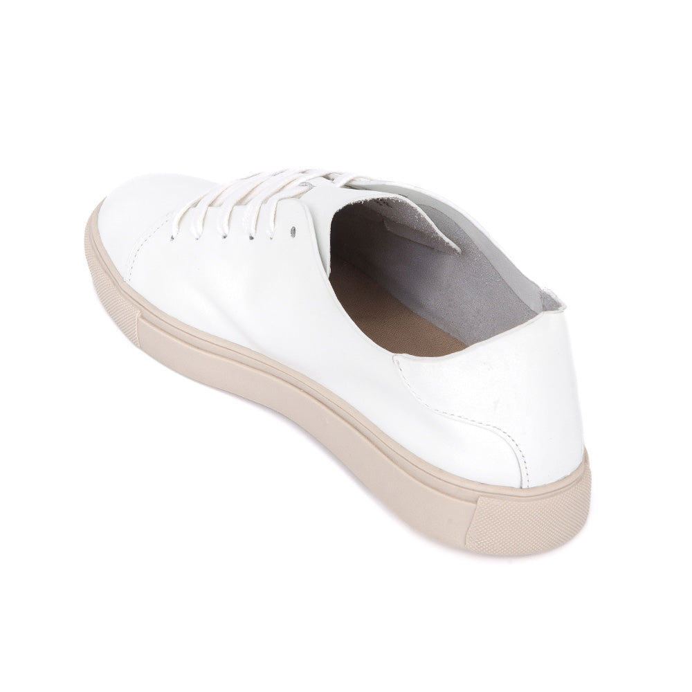 TÊNIS FEMININO BRANCO DE COURO AMARRAÇÃO