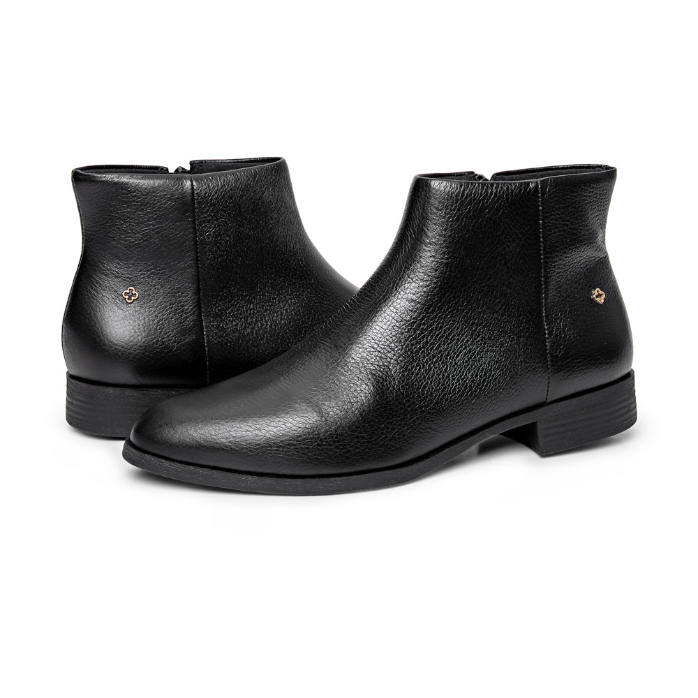 BOTA PRETA CANO CURTO DE COURO