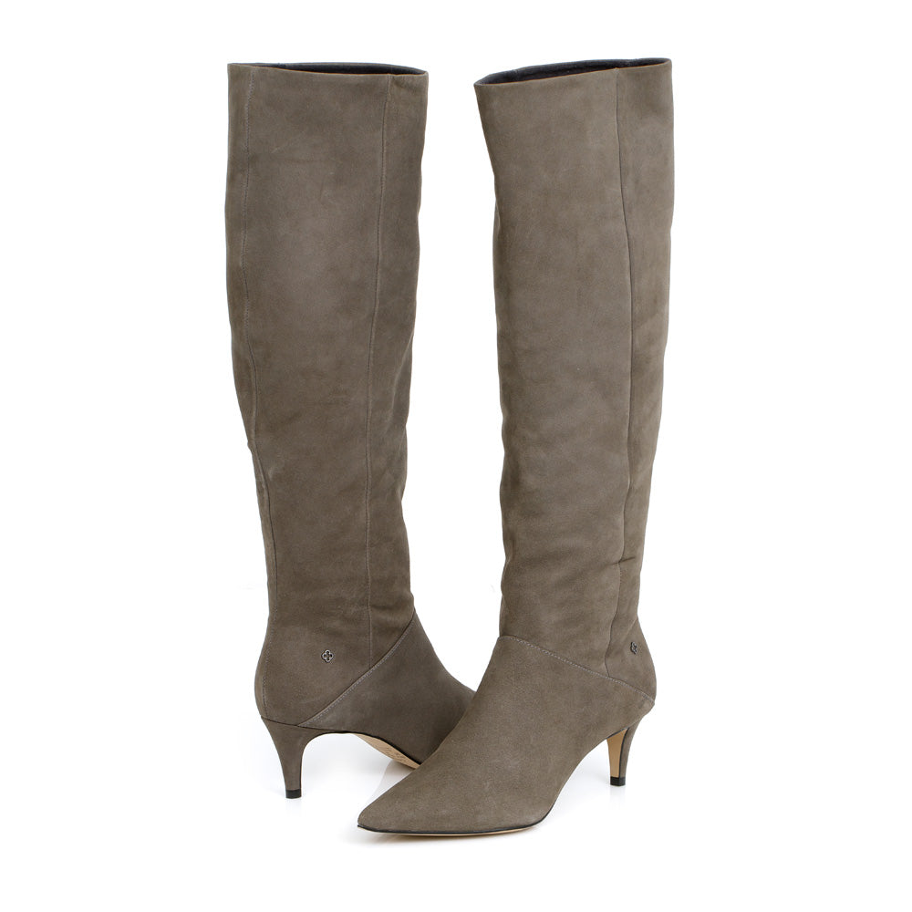 BOTA CANO LONGO CINZA PETRA NOBUCK